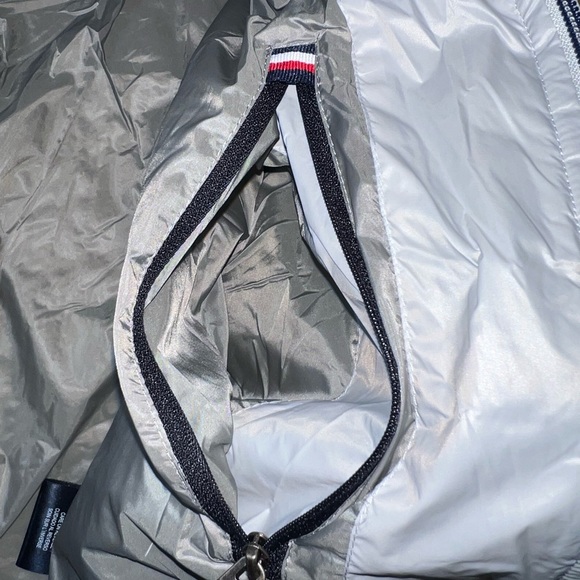 Tommy Hilfiger Men's Packable Down Puffer Hooded Jacket $195.00. - Picture 9 of 16